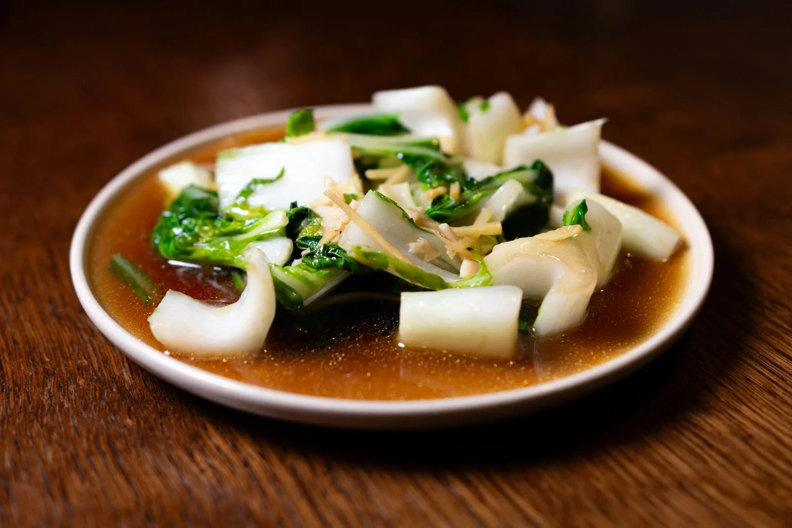Paksoi met knoflook, gember en oestersaus