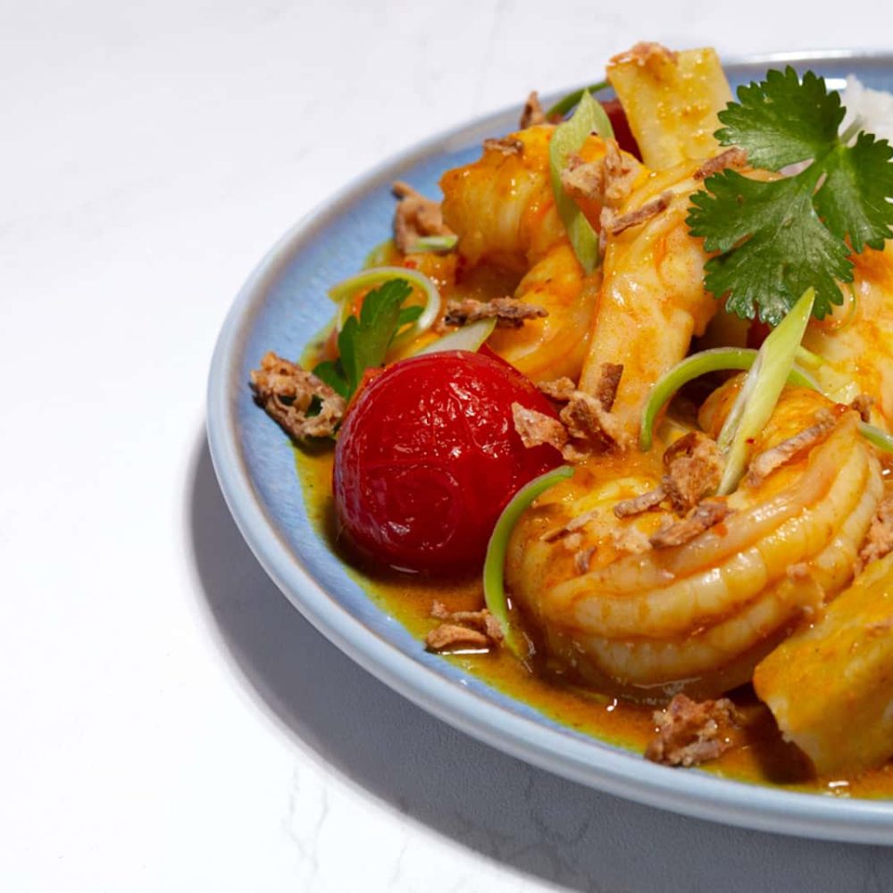 Gele curry met garnaal en zoete aardappel