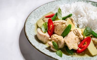 Thaise groene curry met kip en sugar snaps