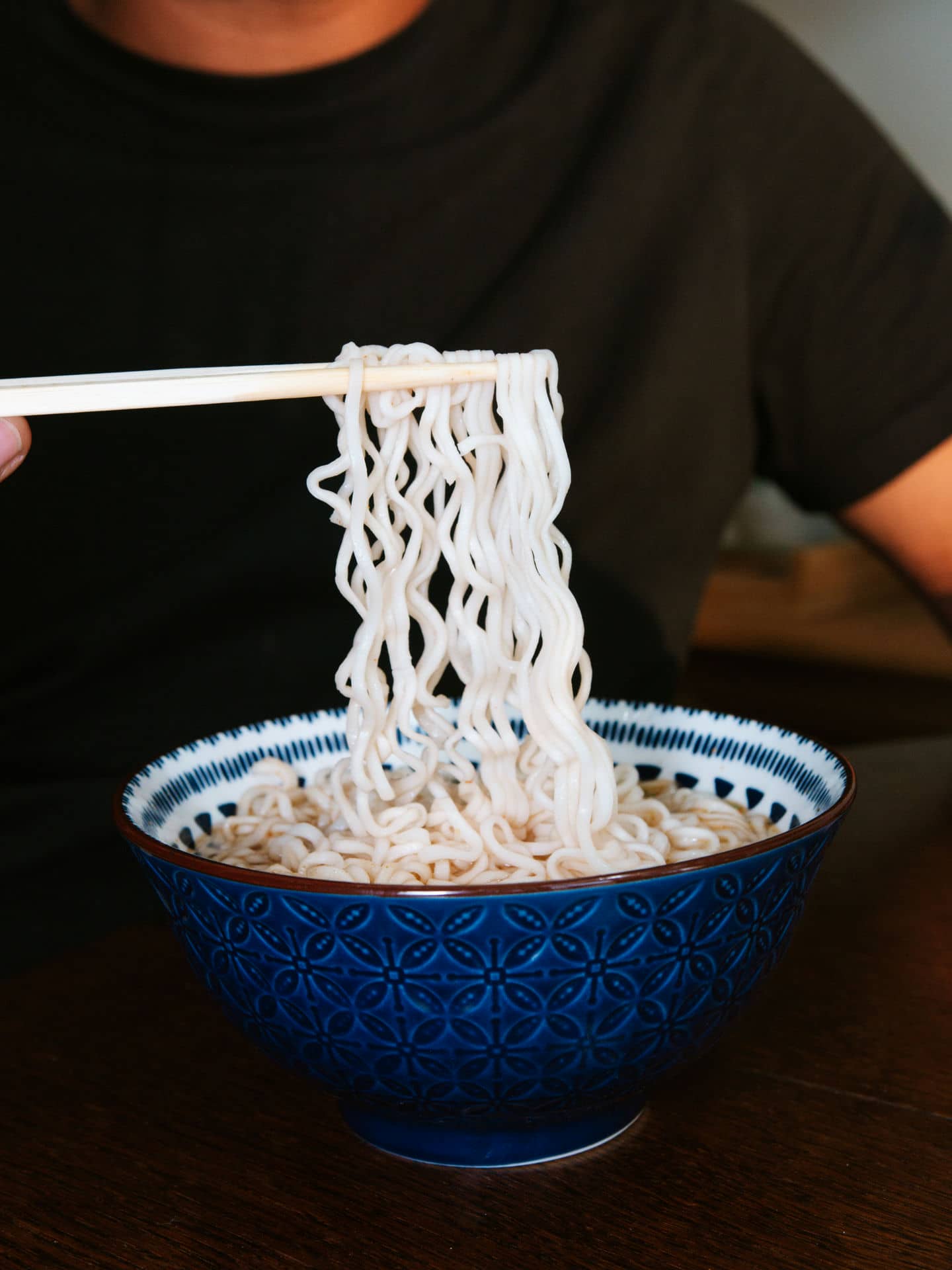 Noodles met stokjes, Thais Tafelen