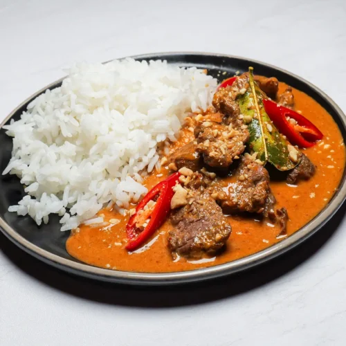 Thais Tafelen Panang Curry met Rundvlees