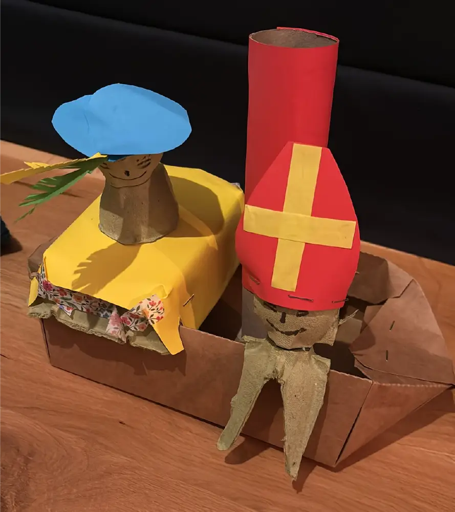 Thais Tafelen verpakking hergebruikt voor Sinterklaas Surprise